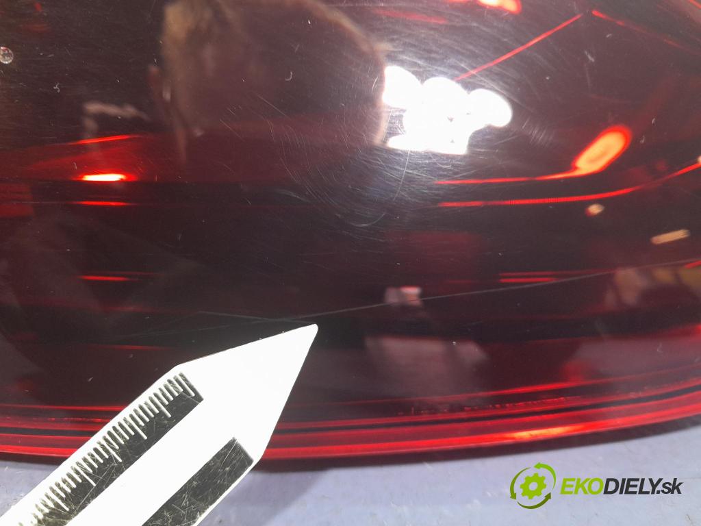 Opel Insignia 2018 světlo Zad: Práva: Mimo: 39040626