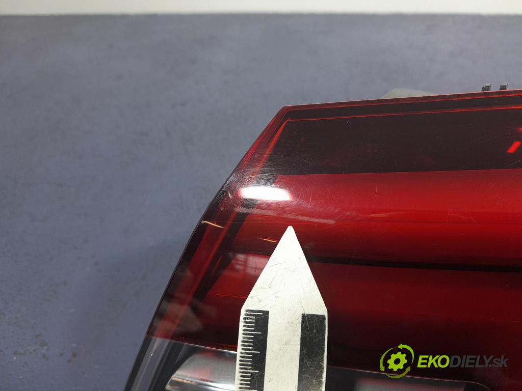 Opel Insignia 2018 světlo Zad: Práva: Mimo: 39040626