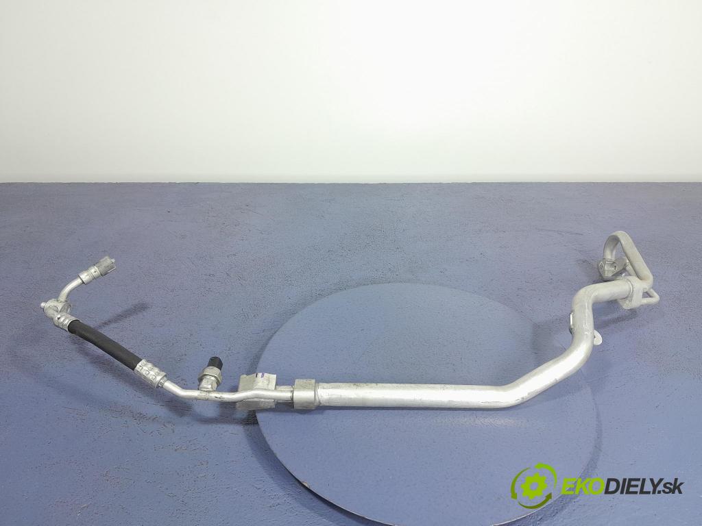 Bmw X4 2022 trubka Klimatizace: 9484073