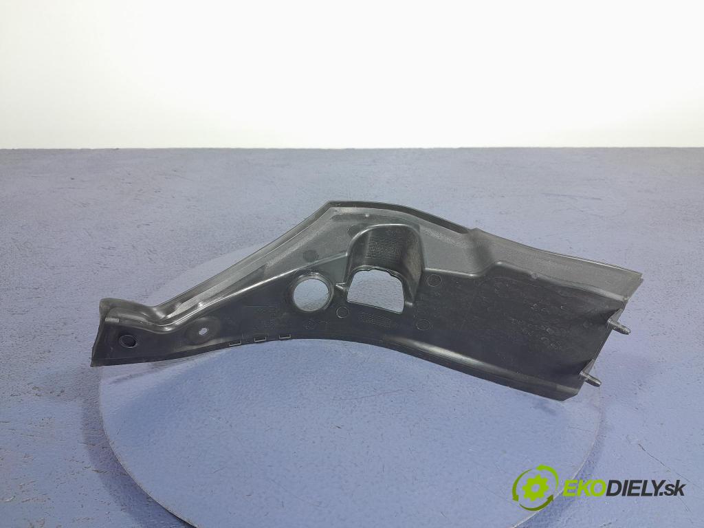Bmw X4 2022 kryt Plast: Interiéry: 7424427