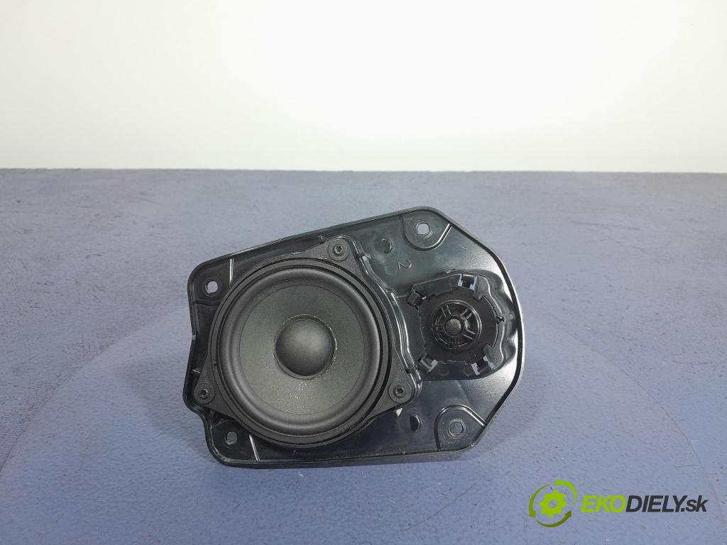 Bmw X4 2022 Mluvčí: / Subwoofer: 9363477