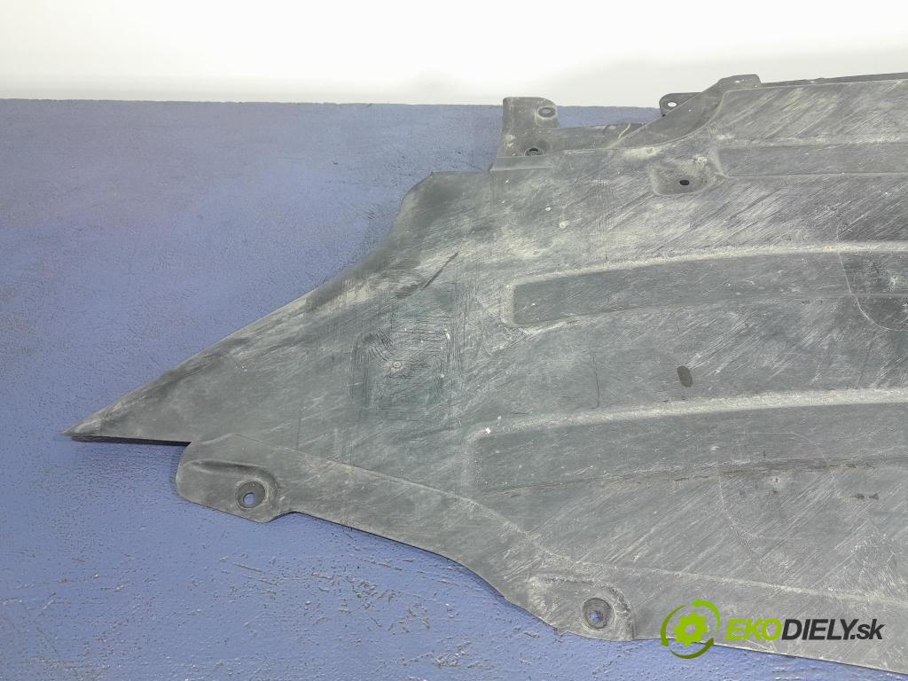 Bmw X4 2022 kryt Plast: podvozek: 7394810