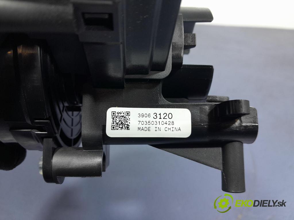 Opel Insignia 2018 Přepínač Komplex: 39063120