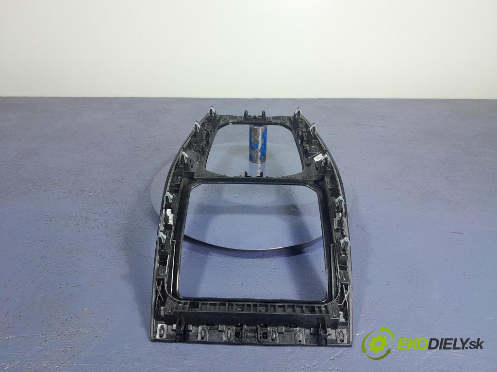 Bmw X4 2022 lišta Dekoratívne: Vnútri: 9871574