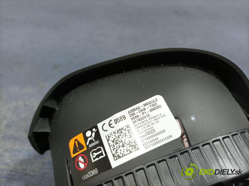 Opel Insignia 2018 kokpit,pristrojová doska 84126107
