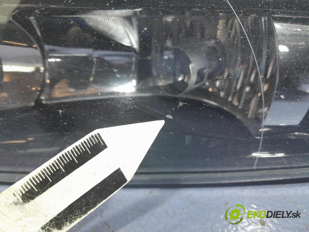 Skoda Superb 2017 Halogen Vľavo: 3V0941699