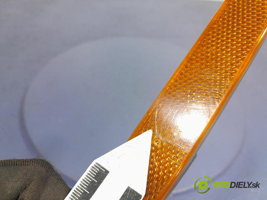 Ford Mustang 2019 lišta narazník FR3B-15A457-A