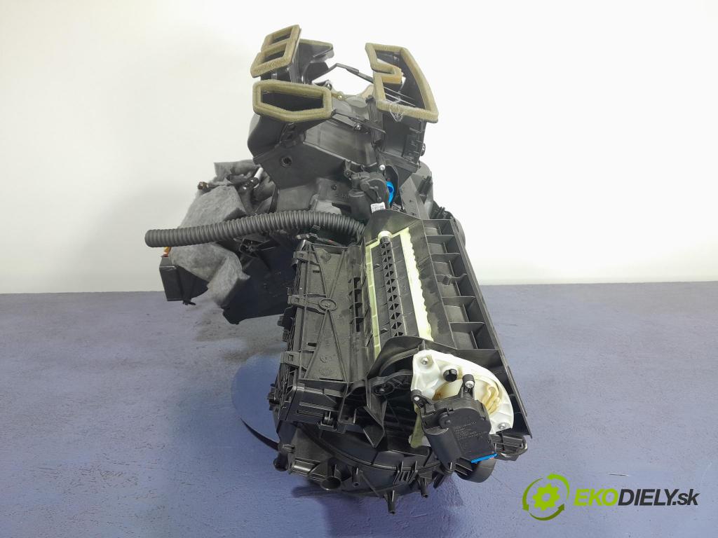 Skoda Superb 2017 radiator 5Q1816005A