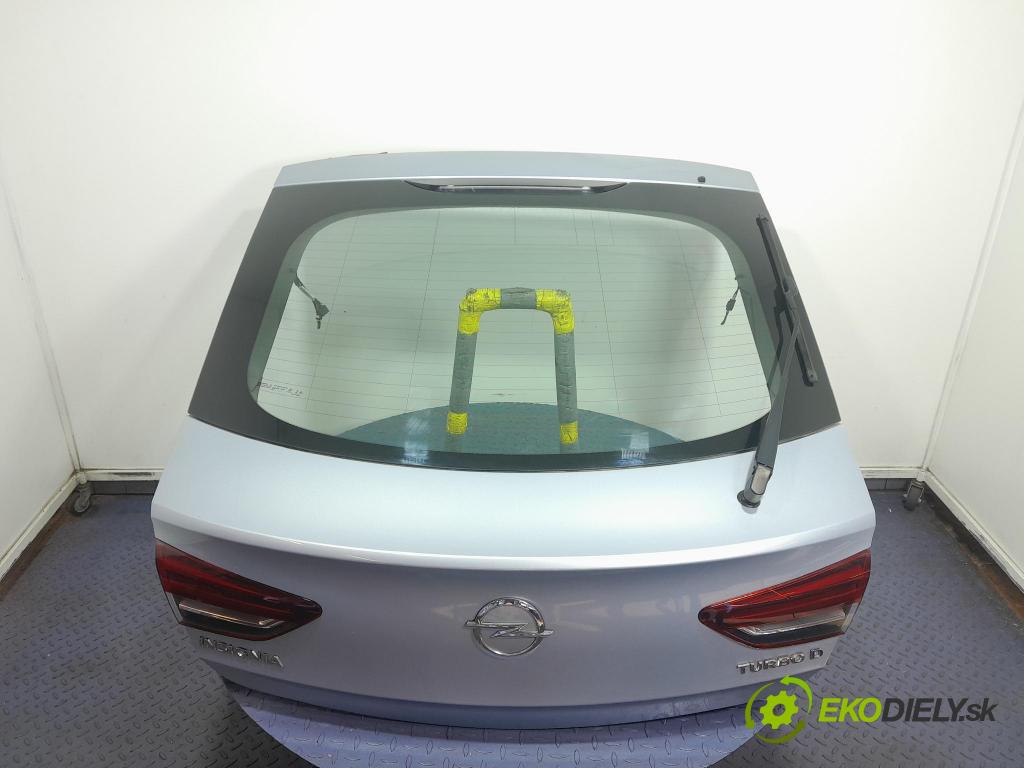 Opel Insignia 2018 zadna dveře kufra: kufra: