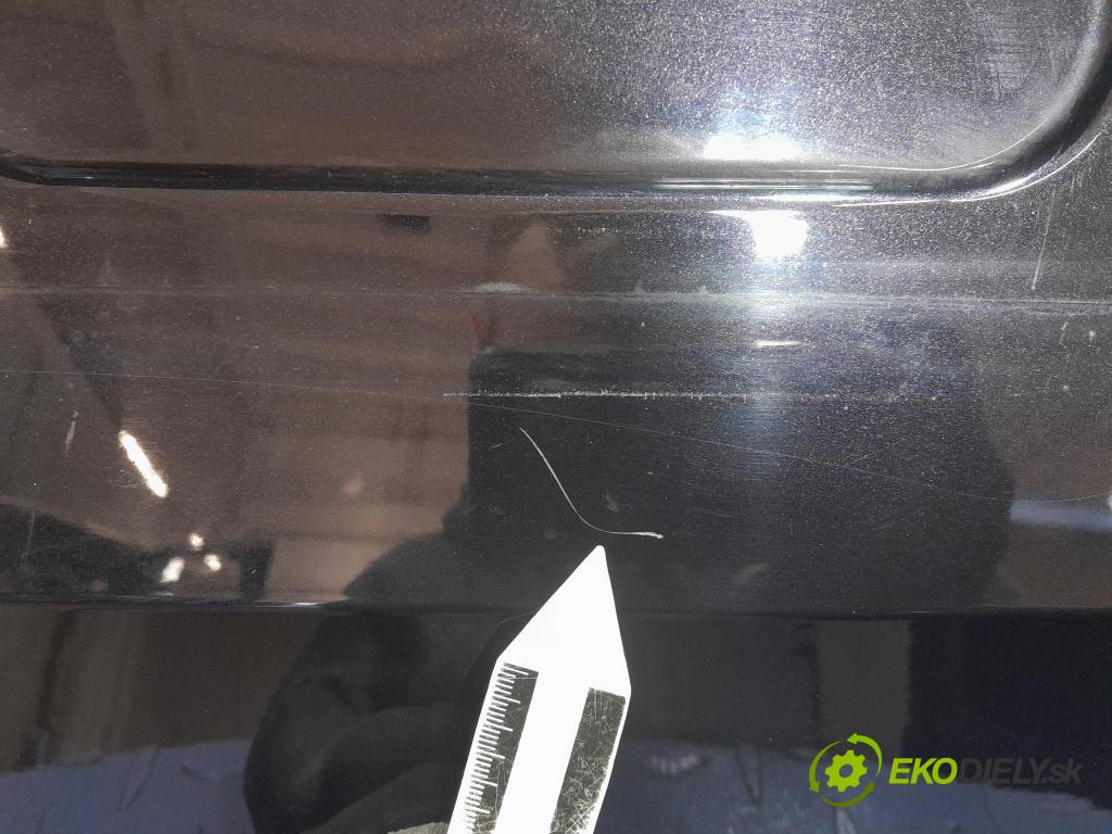 Skoda Superb 2017 zadna dveře kufra: kufra: