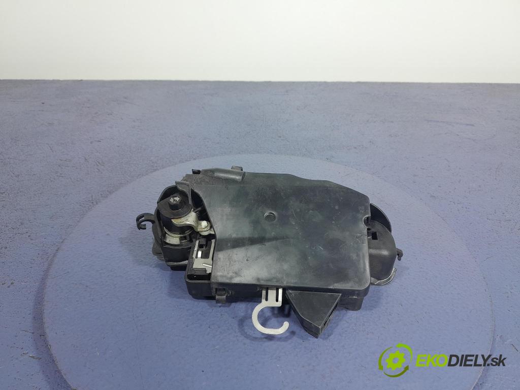 Fiat Croma 2005 rukoväť Predné ľavá 51734935