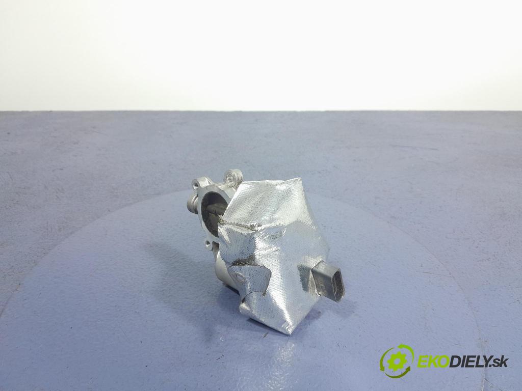 Audi Q5 2021 klapka 05L131501L