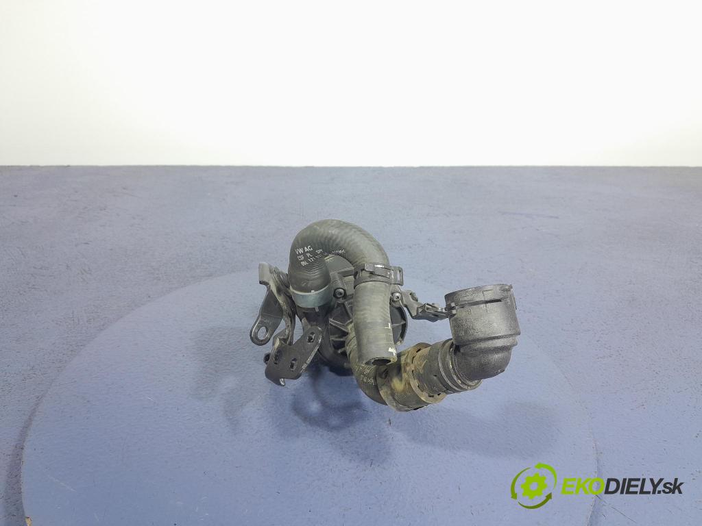 Audi Q5 2021 čerpadlo Voda: 04L965567