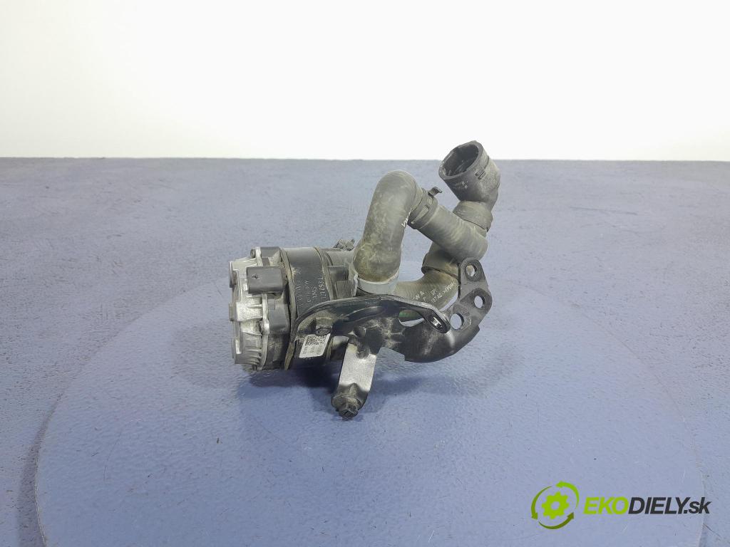 Audi Q5 2021 čerpadlo Voda: 04L965567