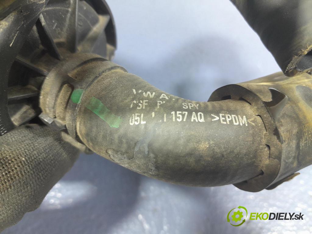 Audi Q5 2021 čerpadlo Voda: 04L965567
