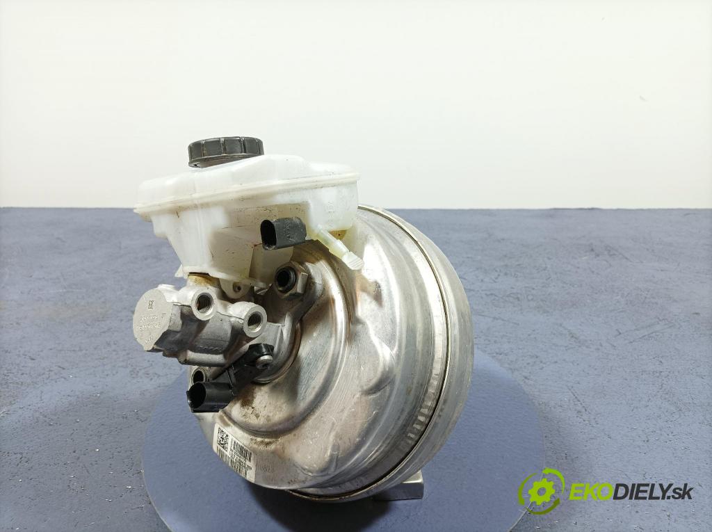 Audi Q5 2021 servo Brzdní: 80A612103D