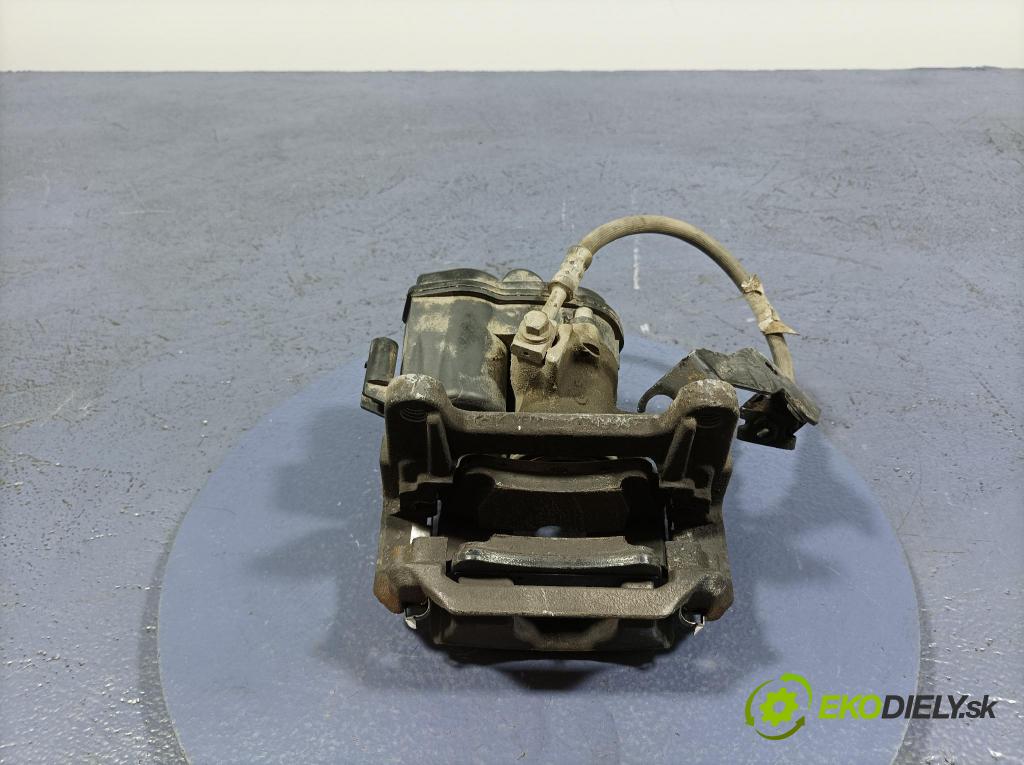 Audi Q5 2021 brzdič brzdový zad Vľavo: 