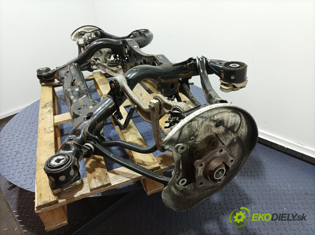 Audi Q5 2021 výstuha Pozastavenia: zad