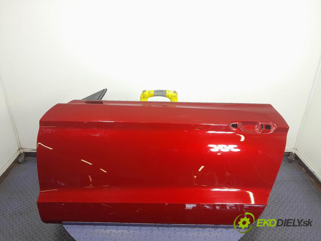 Ford Mustang 2019 dvere Predné Vľavo: