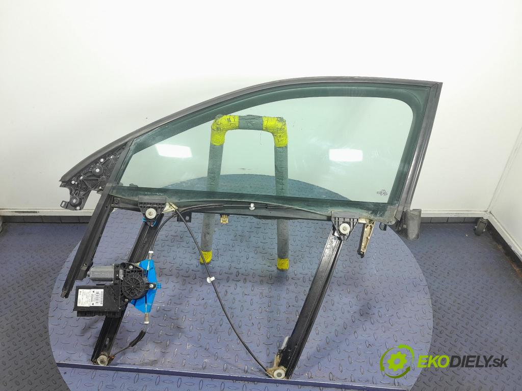 Audi A4 2002 mechanizmus okna Okná: Predné Vľavo: 8E0837629