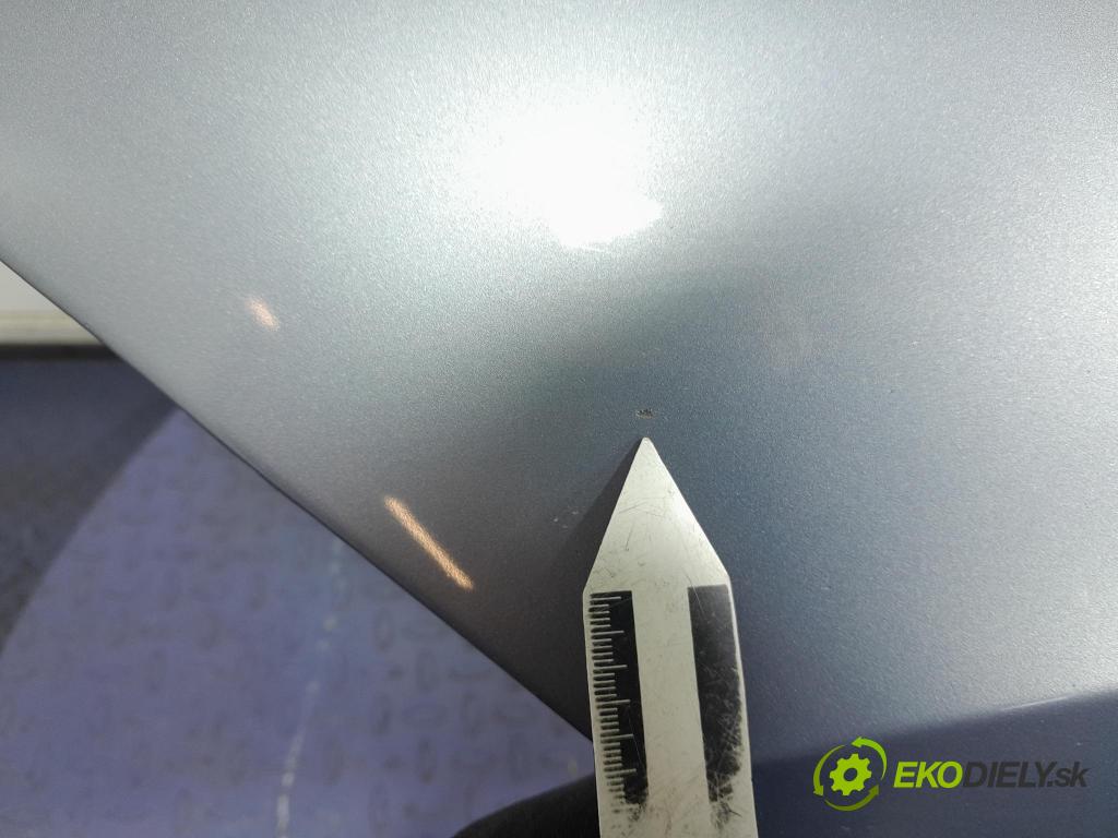 Bmw Seria 1 2004 blatník Predné Vľavo: