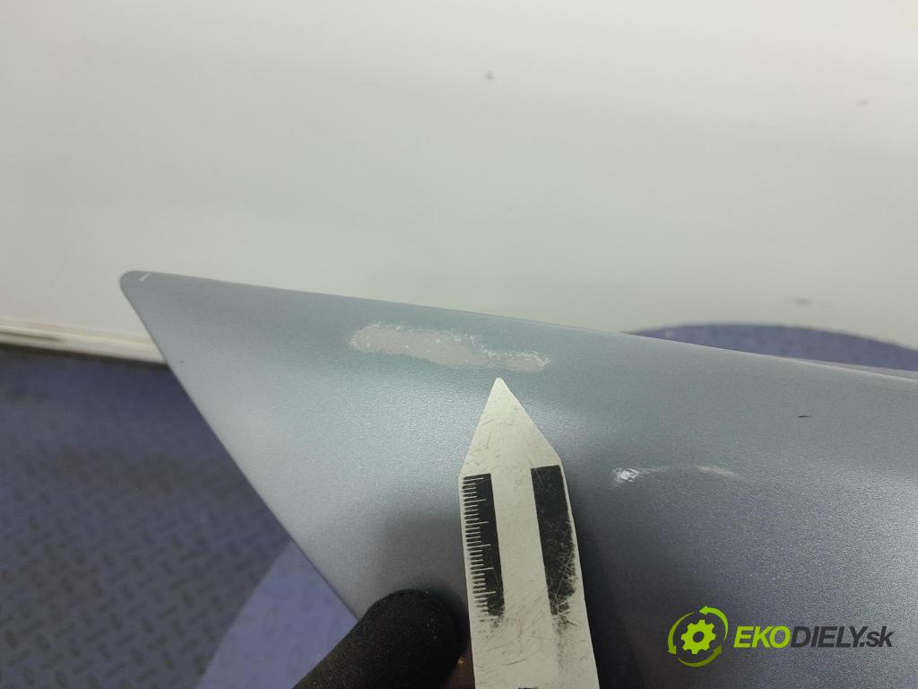 Bmw Seria 1 2004 blatník Predné Vľavo: