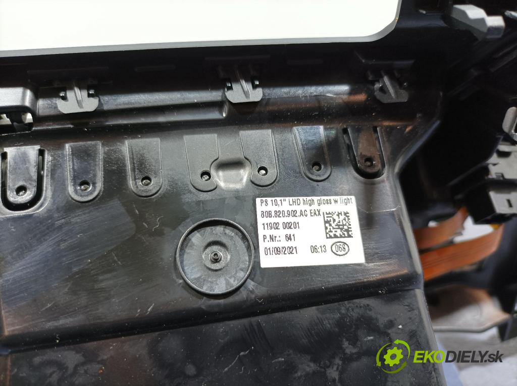 Audi Q5 2021 GRIDS: Prúd vzduchu: Vzduch: 80B820902AC
