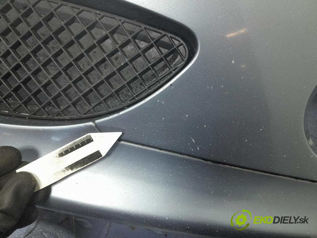 Bmw Seria 1 2004 nárazník Predné