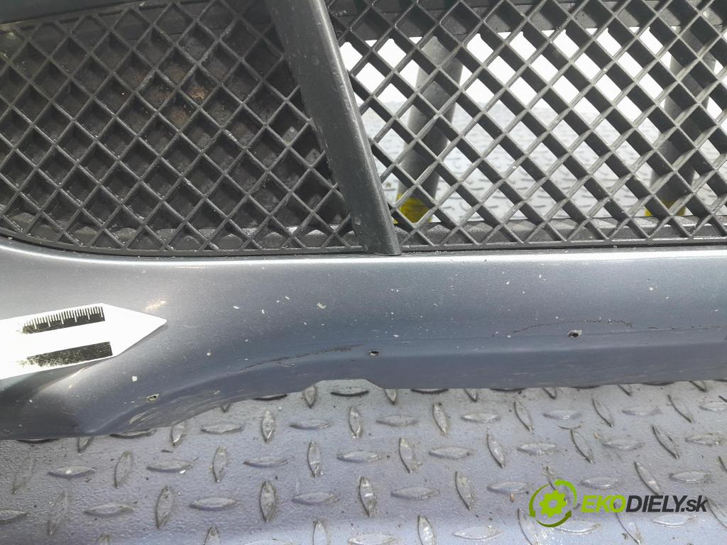 Bmw Seria 1 2004 nárazník Predné