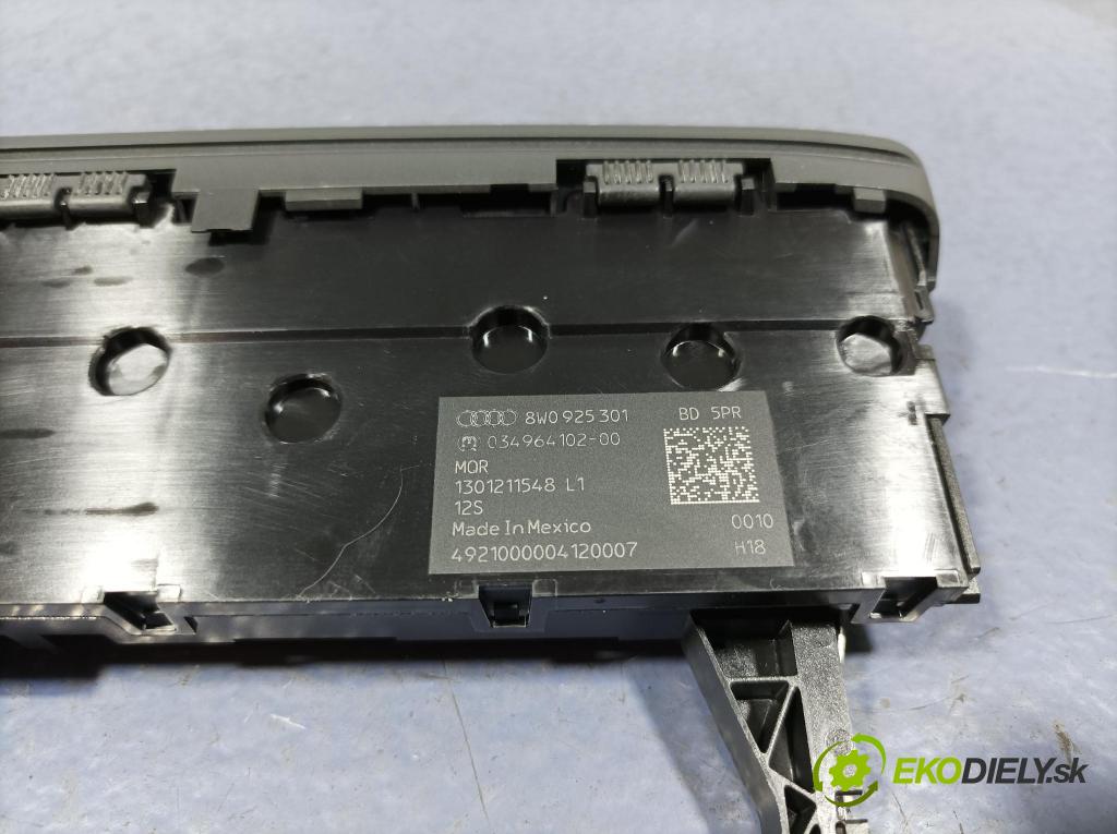 Audi Q5 2021 prepínač 8W0925301