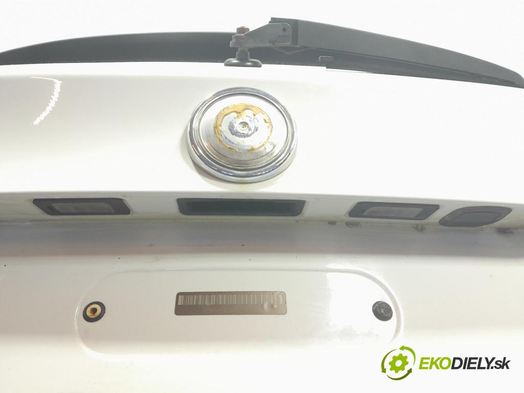 Bmw X5 2008 zadna dveře kufra: kufra: