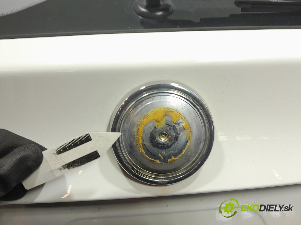 Bmw X5 2008 zadna dveře kufra: kufra: