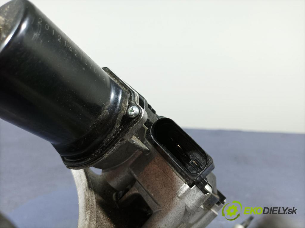Audi Q5 2021 mechanizmus motor: Stierače: Predné 80B955023B