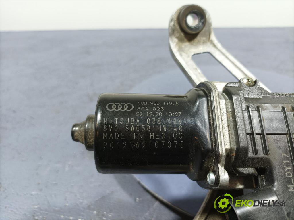 Audi Q5 2021 mechanizmus motor: Stierače: Predné 80B955023B