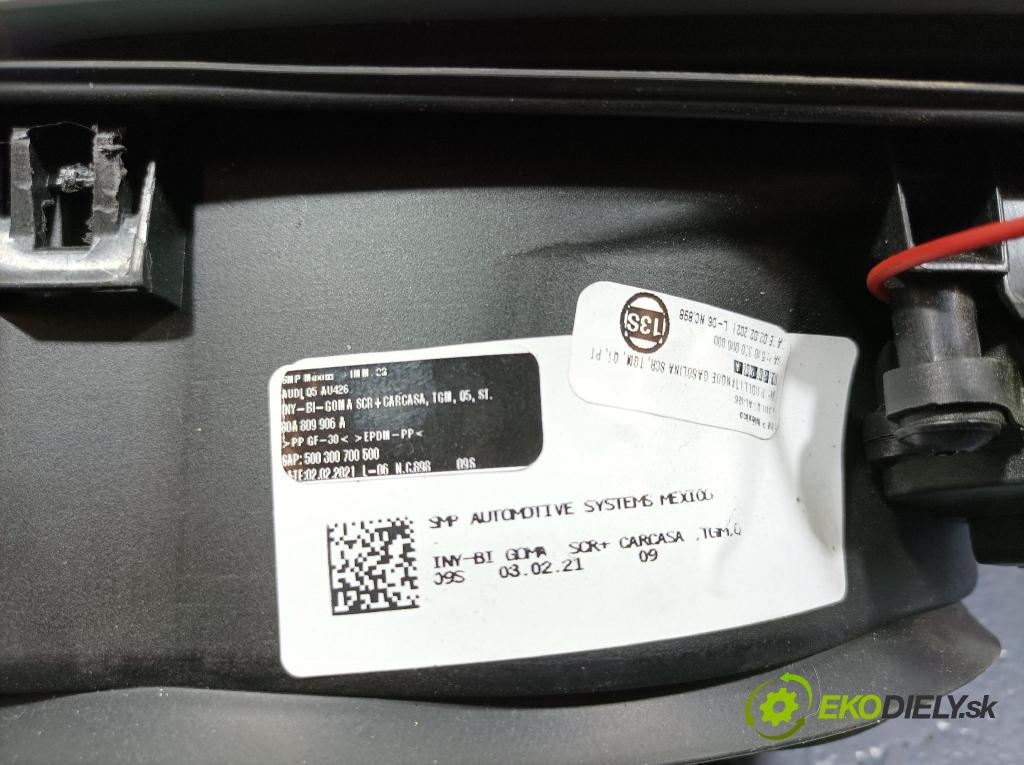 Audi Q5 2021 Klapka nádrže paliva 4M0010508S