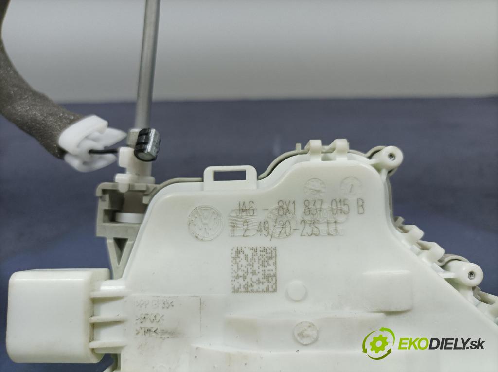 Audi Q5 2021 zámok dvere Predné Vľavo: 8X1837015B