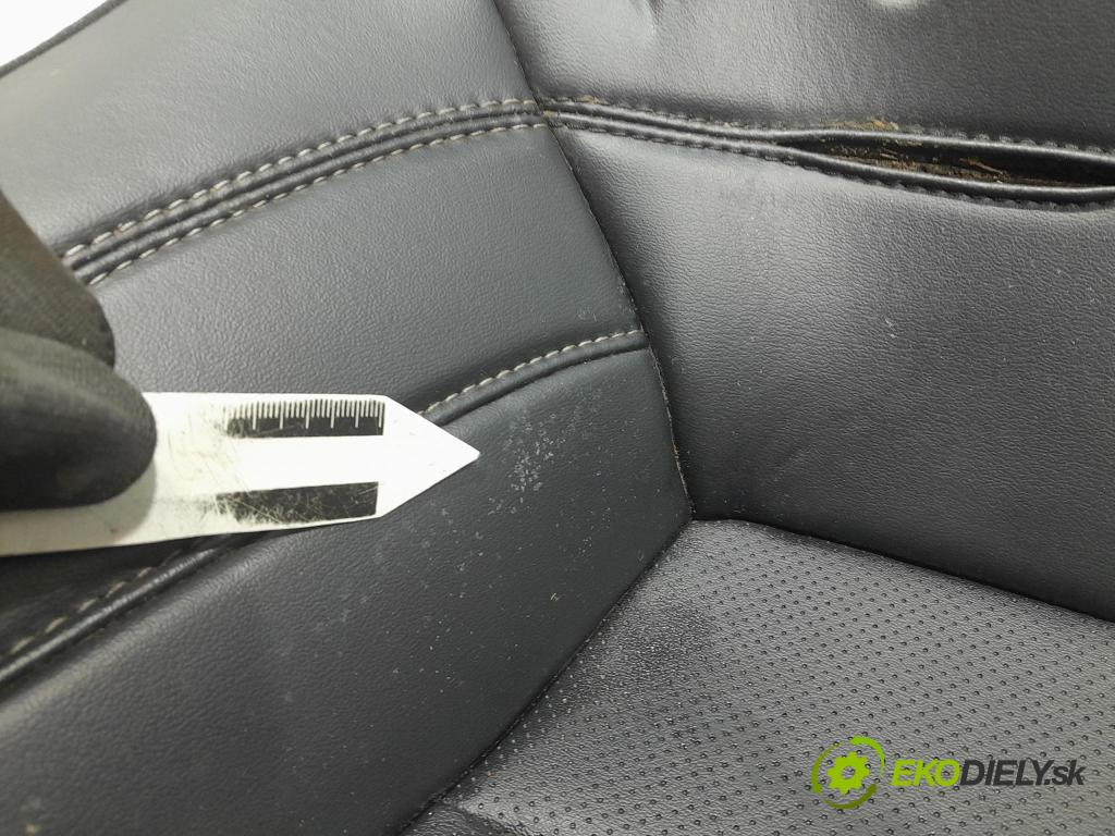 Ford Mustang 2019 Sedačka zadný