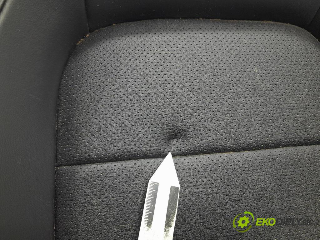 Ford Mustang 2019 Sedačka zadný