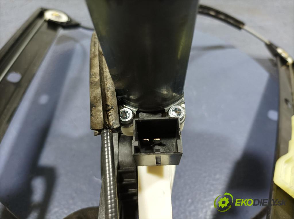 Audi Q5 2021 mechanizmus okna Okná: Predné Vľavo: 80A837461A
