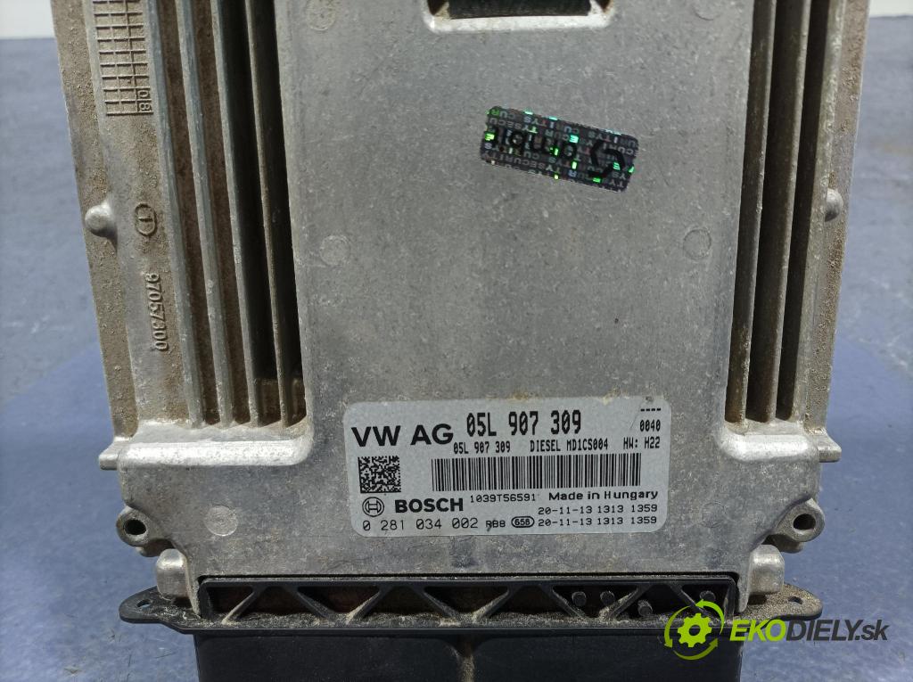 Audi Q5 2021 riadiaca jednotka Motor: 05L907309