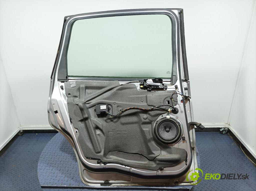 Ford S-max 2008 dvere zad Vľavo: