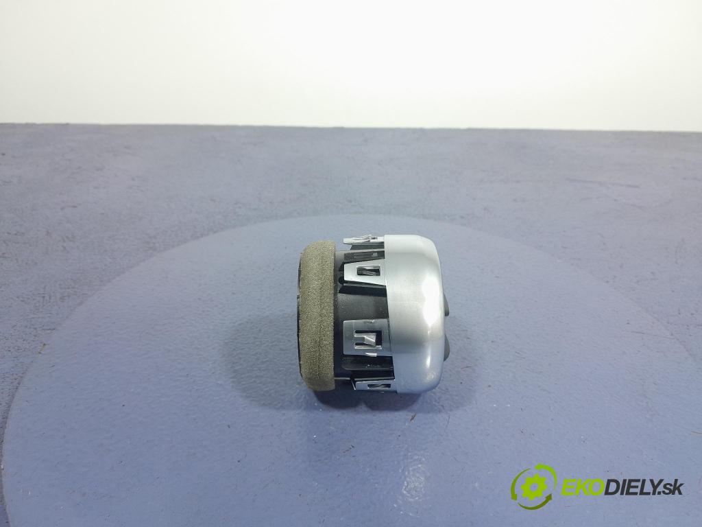 Ford Mustang 2019 GRIDS: Prúd vzduchu: Vzduch: FR3B-19C682-A