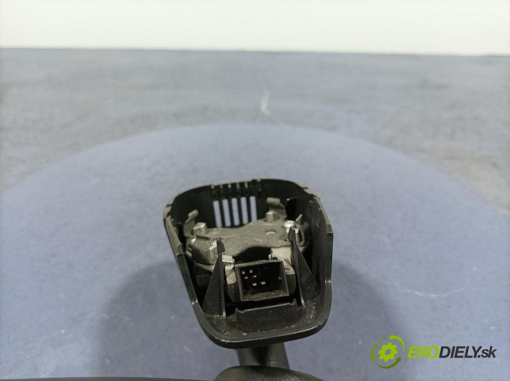 Audi Q5 2021 zrkadlo Vnútri: 8W0857511F