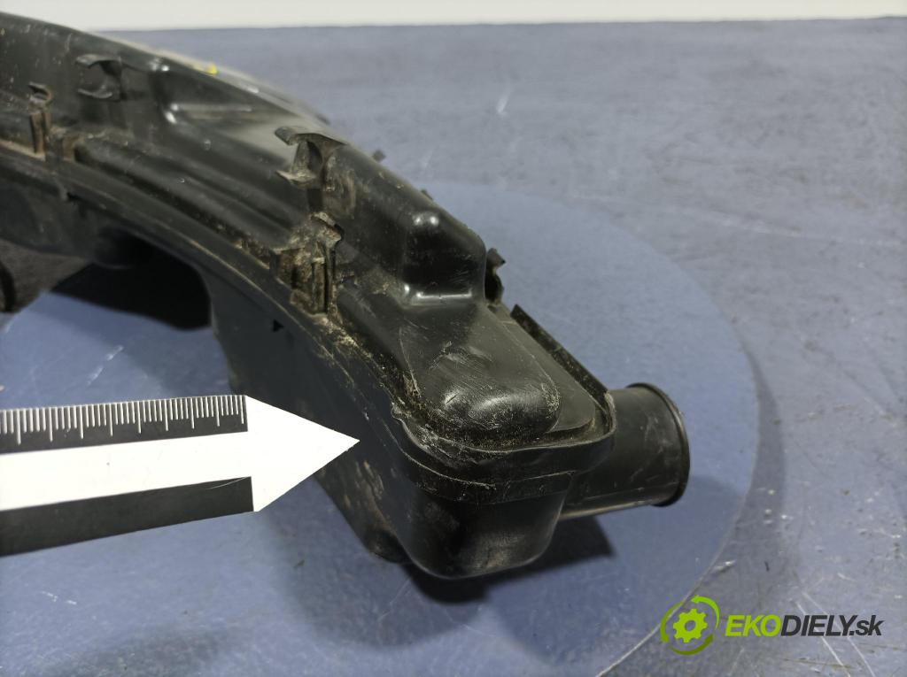 Audi Q5 2021 nádržka Podložka: 80A955451