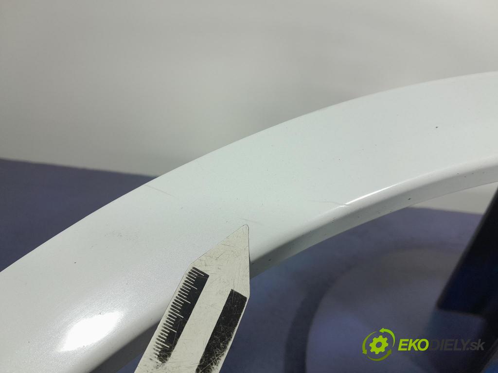 Audi Q5 2021 blatnik Zad: v pravo: 80A853818A