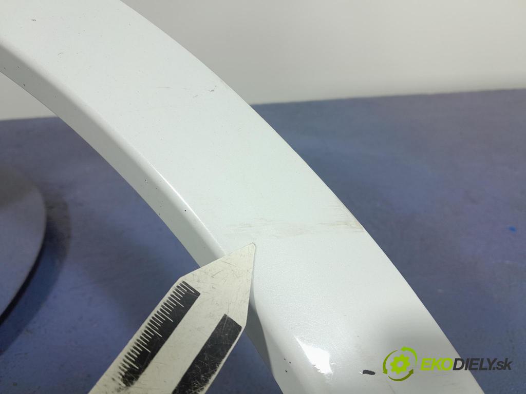 Audi Q5 2021 blatnik Zad: v pravo: 80A853818A