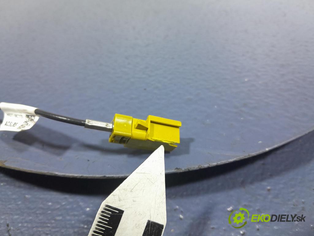 Ford Mustang 2019 Antena HR3T-19C175-AC