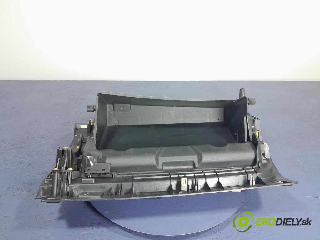 Ford Mustang 2019 kastlík KR3B-63060T10-BB