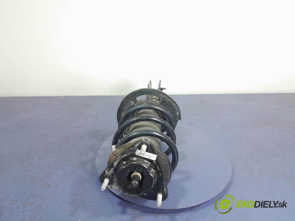 Ford Mustang 2019 tlumič před Lewy. JR3C-18045-EA