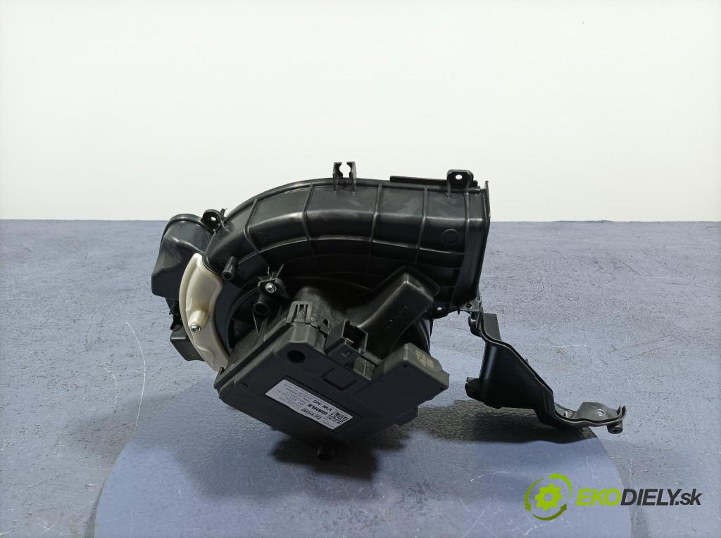 Audi Q5 2021 ventilátor Vzduch: 4M1820021C